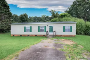 1858 Cody Ct, Newton, NC 28658 - Photo 1