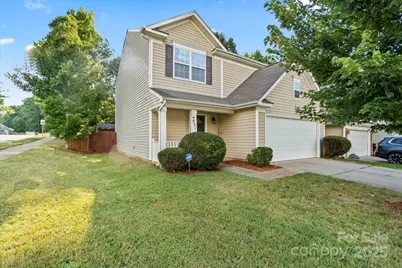 4831 Belmar Place Road, Charlotte, NC 28269 - Photo 1