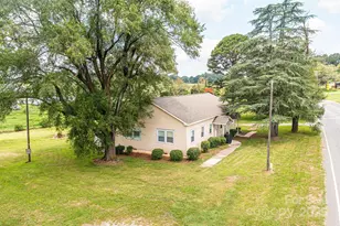 5325 Nc 16 Hwy N, Claremont, NC 28610 - Photo 1