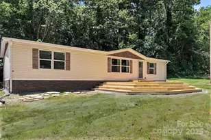 17 Hickory Acres Rd, Hendersonville, NC 28792 - Photo 1