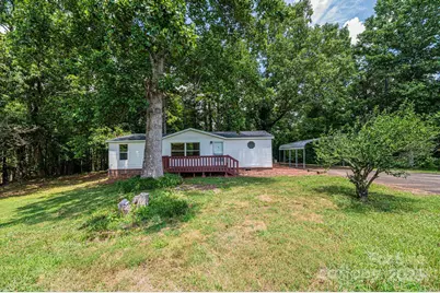 6400 Raven Hill Drive, Hickory, NC 28602 - Photo 1