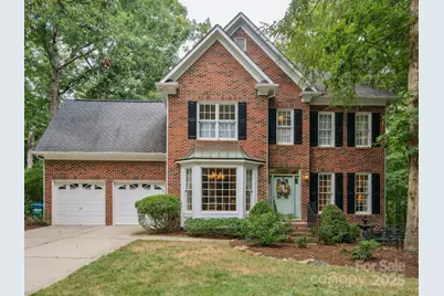 423 Shrewsbury Lane, Matthews, NC 28105 - Photo 1