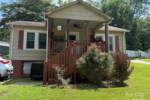 1492 Overlook Dr, Lenoir, NC 28645 - Photo 1