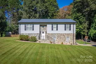 3781 Serenity Dr, Hickory, NC 28602 - Photo 1