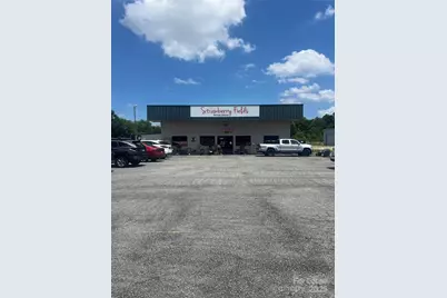 1440 N Nc 16 Business Highway, Denver, NC 28037 - Photo 1