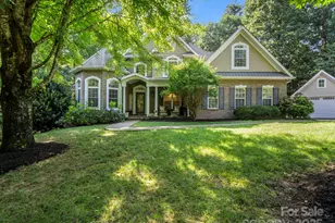 53 Kanuga Forest Dr, Hendersonville, NC 28739 - Photo 1