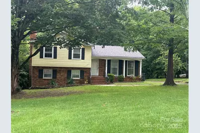 1601 Bonnie Lane, Charlotte, NC 28213 - Photo 1
