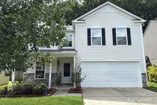 4718 Reinbeck Dr, Charlotte, NC 28269 - Photo 1