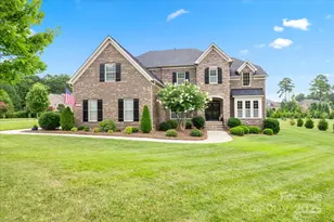 901 Hidden Pond Ln, Waxhaw, NC 28173 - Photo 1