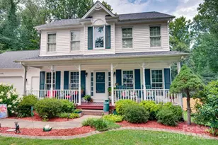 3720 25th St Pl NE, Hickory, NC 28601 - Photo 1