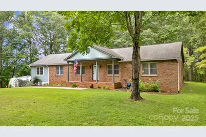 42 Captains Drive, Candler, NC 28715 - Photo 1