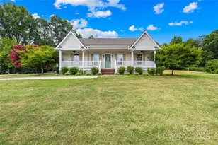 160 Pampas Ln, Mooresville, NC 28117 - Photo 1