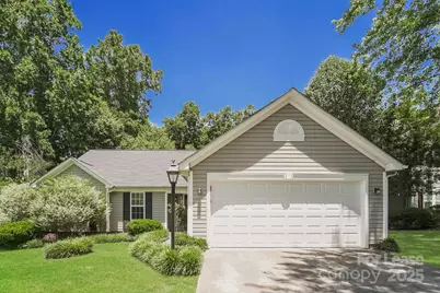 3640 Annandale Drive, Charlotte, NC 28269 - Photo 1