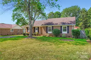 8606 Beechbrooke Rd, Charlotte, NC 28227 - Photo 1