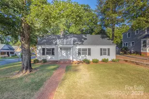 256 Oakhurst Rd, Statesville, NC 28677 - Photo 1