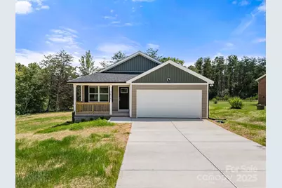 3675 Wakefield Drive, Newton, NC 28658 - Photo 1