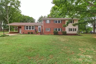 237 Edgewood St, Shelby, NC 28152 - Photo 1