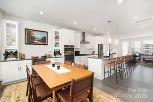 408 Catawba Ave, Davidson, NC 28036 - Photo 1