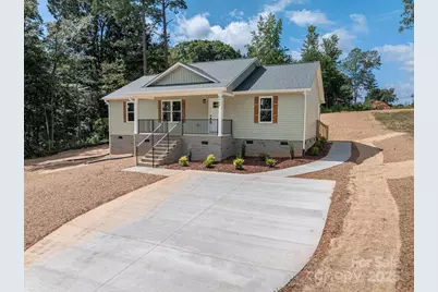 1964 Noles Circle, Lincolnton, NC 28092 - Photo 1