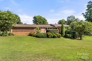 701 Woodside Dr, Kings Mountain, NC 28086 - Photo 1