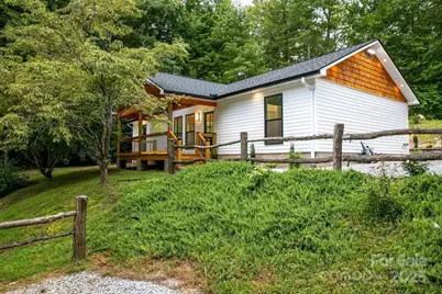 147 Wood Road, Brevard, NC 28712 - Photo 1