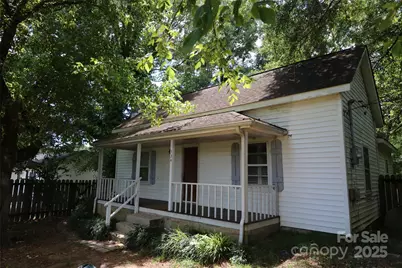 334 D Street, Lincolnton, NC 28092 - Photo 1