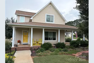 139 Valencia Lane, Statesville, NC 28625 - Photo 1
