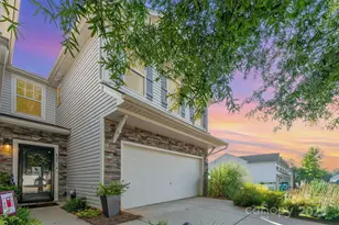 421 Tayberry Ln, Fort Mill, SC 29715 - Photo 1