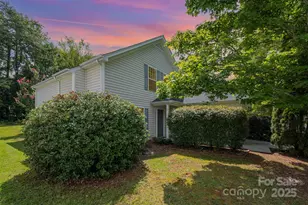 320 Winding Canyon Dr, Charlotte, NC 28214 - Photo 1