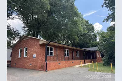 508 Stockton Street, Statesville, NC 28677 - Photo 1