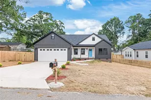 19 Lakewood Ct NW, Concord, NC 28027 - Photo 1