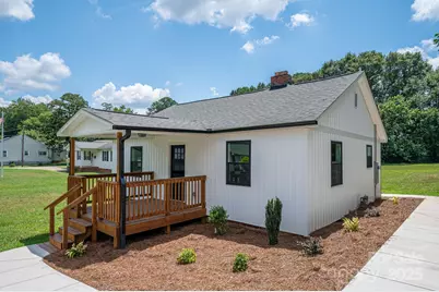 606 Mauney Avenue, Kings Mountain, NC 28086 - Photo 1