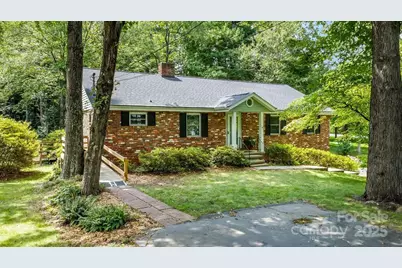 3 Stockwood Road, Asheville, NC 28803 - Photo 1