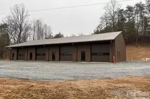 1829 Blowing Rock Blvd, Lenoir, NC 28645 - Photo 1