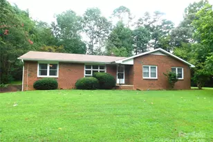 72 Mason View Ln, Hendersonville, NC 28792 - Photo 1