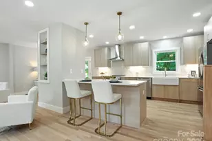 6925 Lancer Dr, Charlotte, NC 28226 - Photo 1