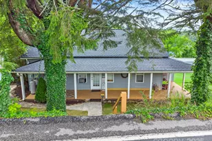 598 Summit Ave, Spruce Pine, NC 28777 - Photo 1