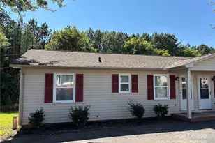 1398 Roundtree Ln, Lincolnton, NC 28092 - Photo 1