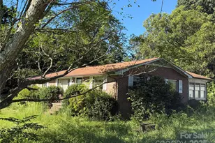 4135 17th St NE, Hickory, NC 28601 - Photo 1