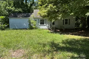 519 N Main St, Mount Gilead, NC 27306 - Photo 1