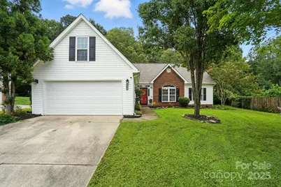 129 Arbridge Court, Mount Holly, NC 28120 - Photo 1