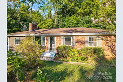 68 Bassett Road, Asheville, NC 28804 - Photo 1