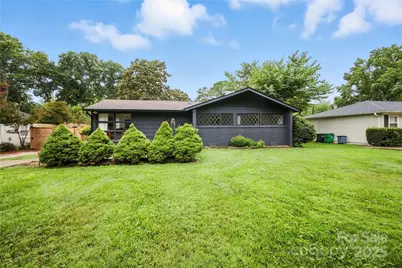 4535 Crestmont Drive, Charlotte, NC 28205 - Photo 1