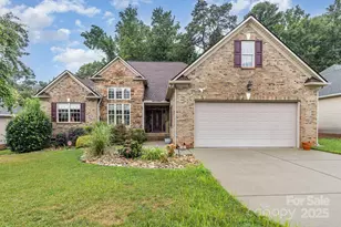 1589 Essex Hall Dr, Rock Hill, SC 29730 - Photo 1