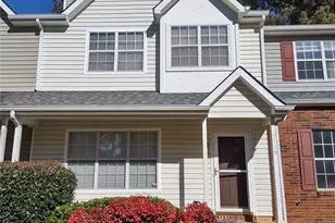 5719 Prescott Ct, Charlotte, NC 28269 - Photo 1