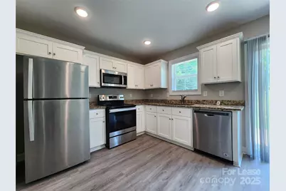 2210 Brookview Avenue, Kannapolis, NC 28081 - Photo 1