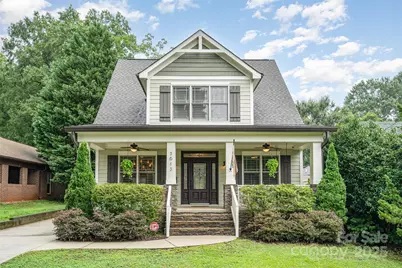 3613 Commonwealth Avenue, Charlotte, NC 28205 - Photo 1