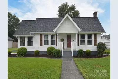 2004 Pennsylvania Avenue, Kannapolis, NC 28083 - Photo 1