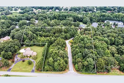 000 17th Street Court NE #1-9, Hickory, NC 28601 - Photo 1