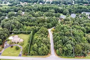 000 17th Street Ct NE, Hickory, NC 28601 - Photo 1